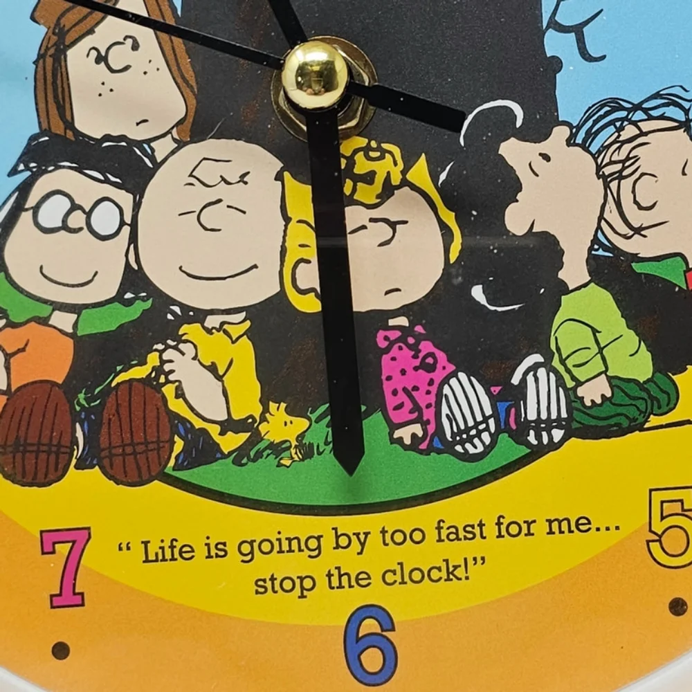 2010 Peanuts and the Gang Battery Operated Yellow Wall Clock